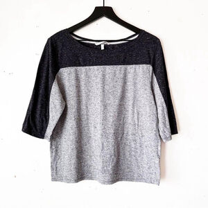 Victoria’s Secret Gray & Charcoal Colorblock 3/4 Sleeve Tee XS
